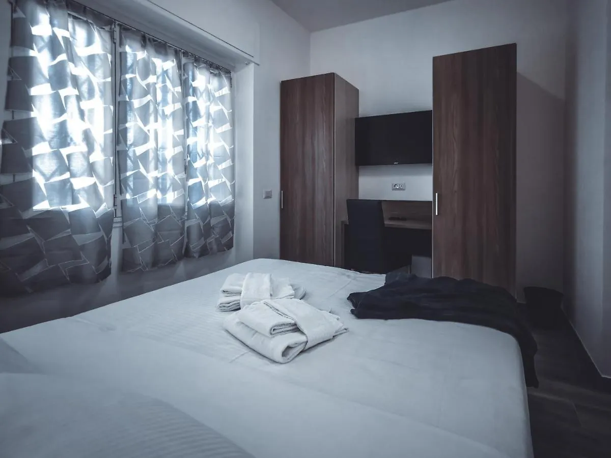 Апартаменты L'Arche Lodovico Il Moro - House On The Navigli River Милан
